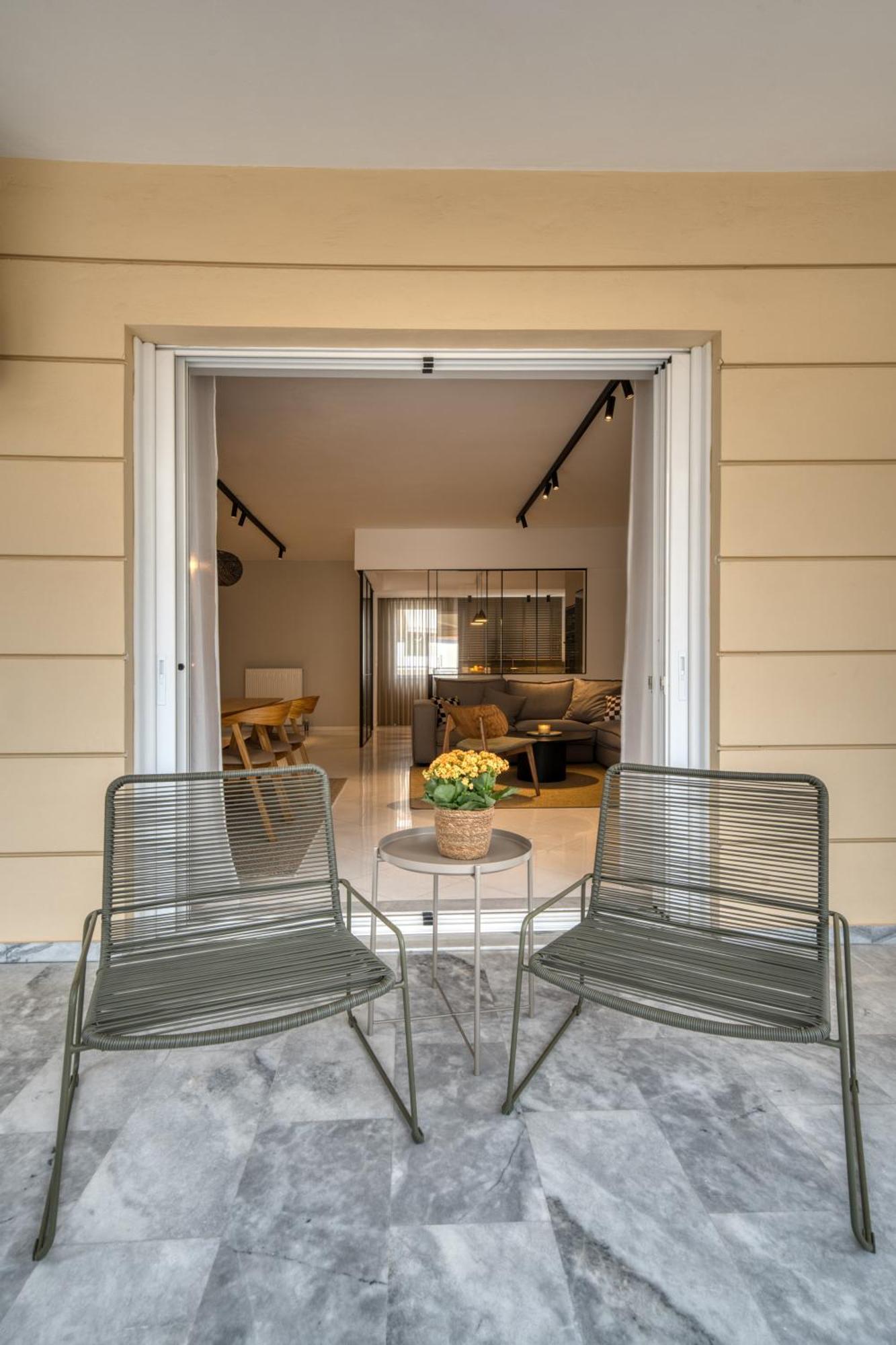 Living In Nafplio Avantgarde Apartment Bagian luar foto